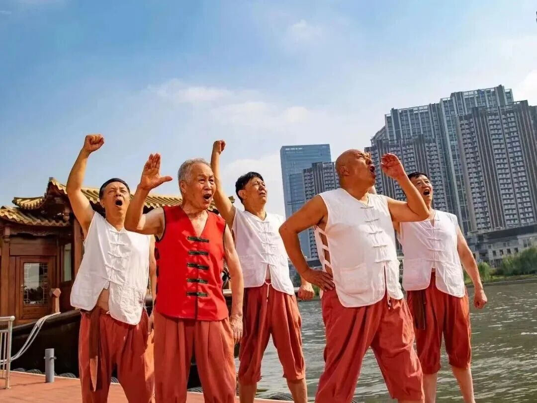 正在上传...