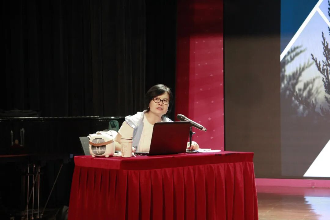 正在上传...