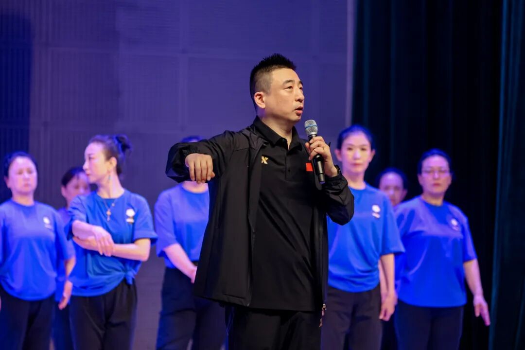 正在上传...