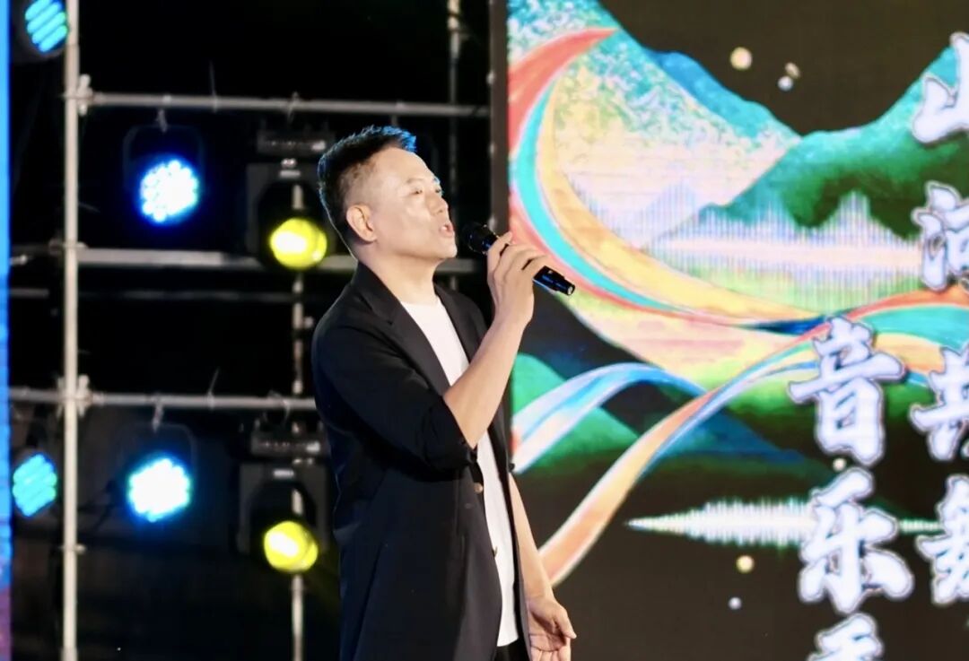 正在上传...