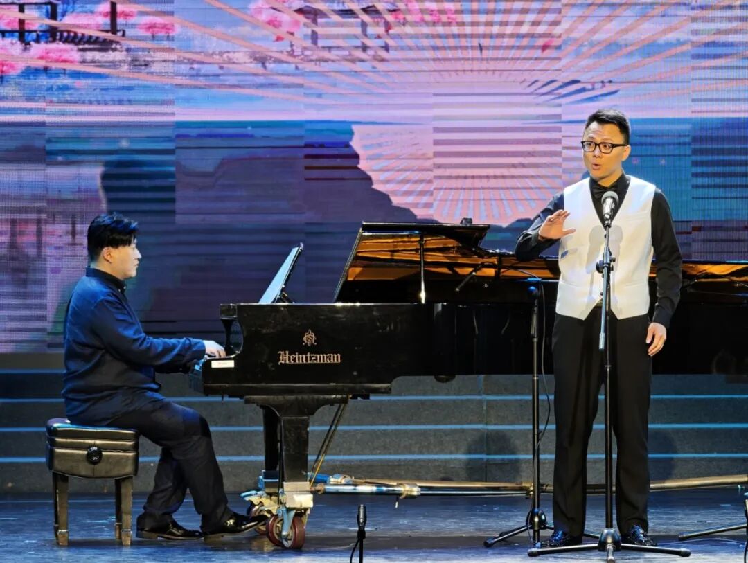 正在上传...