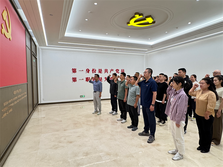 正在上传...